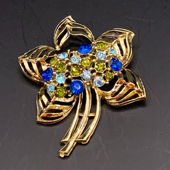 Blue Rhinestone Leaf Vtg Brooch Pin Gold Tone J163 - Picture 4 of 8